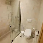 Sibb فندق تيرانا
