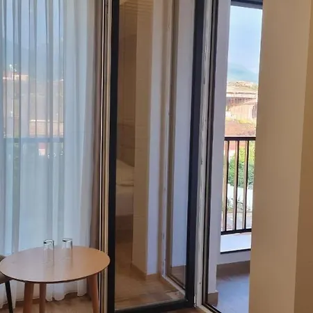 Sibb Hotel *