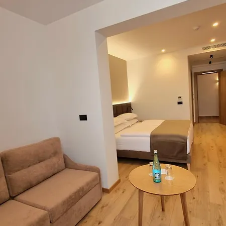 Hotel Sibb *