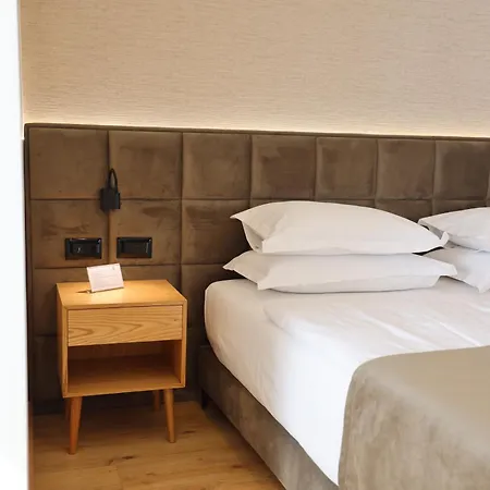 Hotel Sibb Tirana