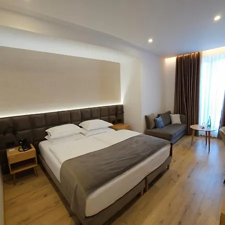 Sibb Hotel